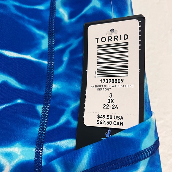 Torrid Performance Core 9in. Active Bike Short BNWT Size 3 - Picture 2 of 9